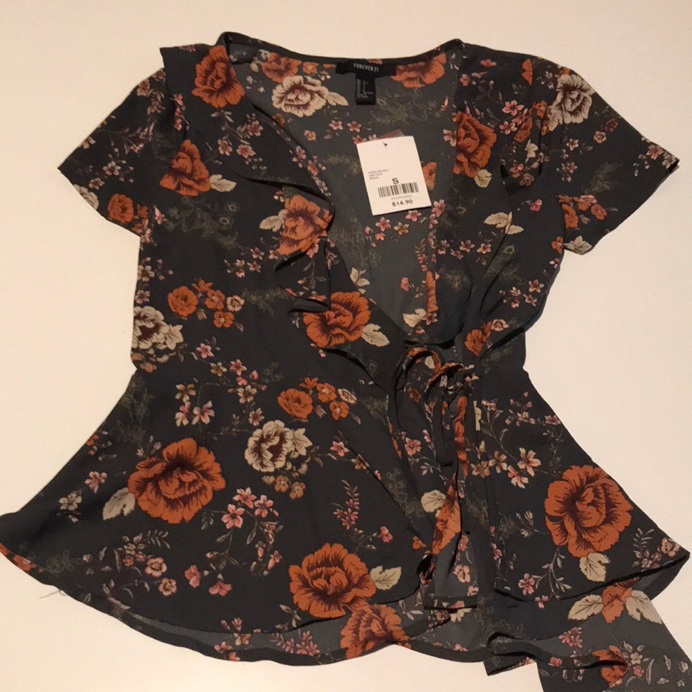 Forever 21 Floral Gray + rust wrap top Size S